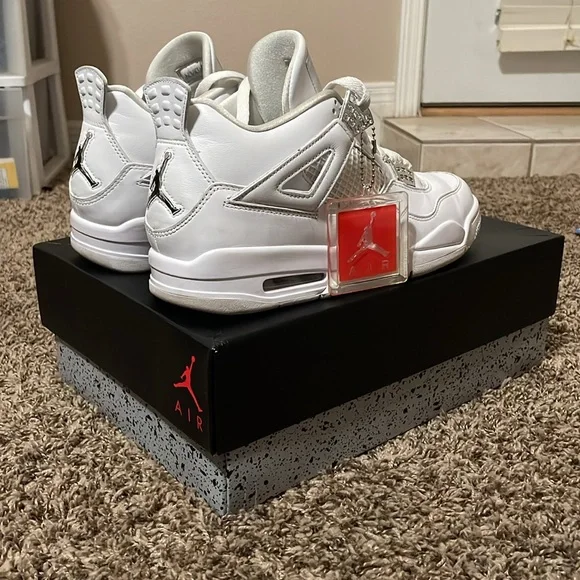 Jordan 4 Pure money